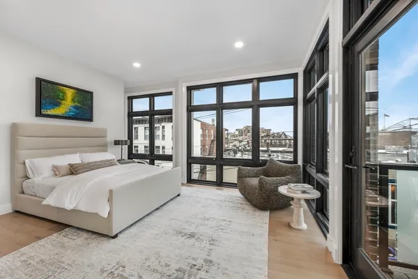 $3,388,000 | 14 Green Street, Unit PHA, Brookline, MA 02446