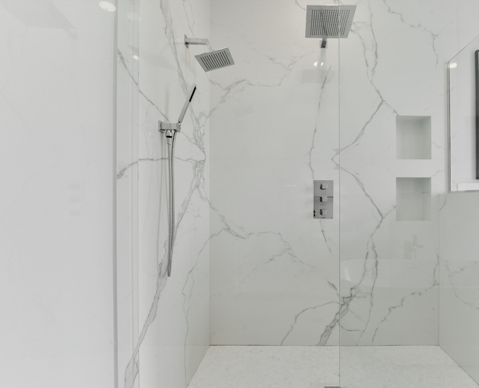 14 Green Street, Unit PHA Brookline, MA 02446 - Photo 33 of 38