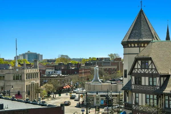 $3,388,000 | 14 Green Street, Unit PHA, Brookline, MA 02446