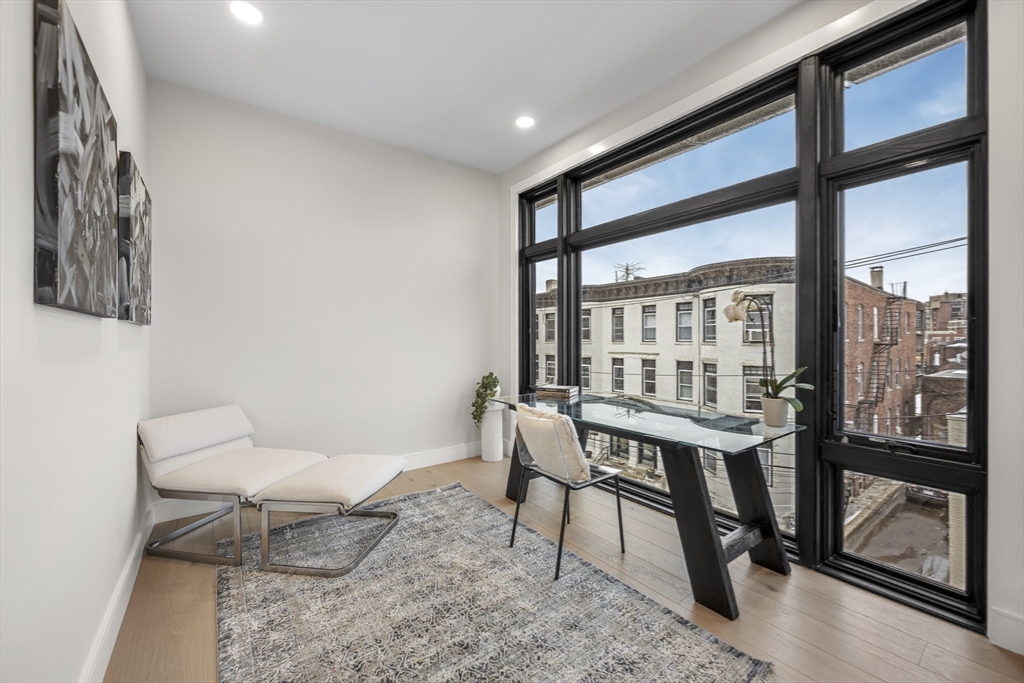 14 Green Street, Unit PHA Brookline, MA 02446 - Photo 35 of 38