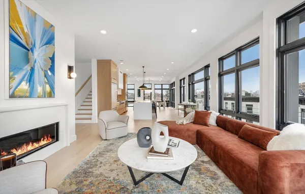 $3,388,000 | 14 Green Street, Unit PHA, Brookline, MA 02446