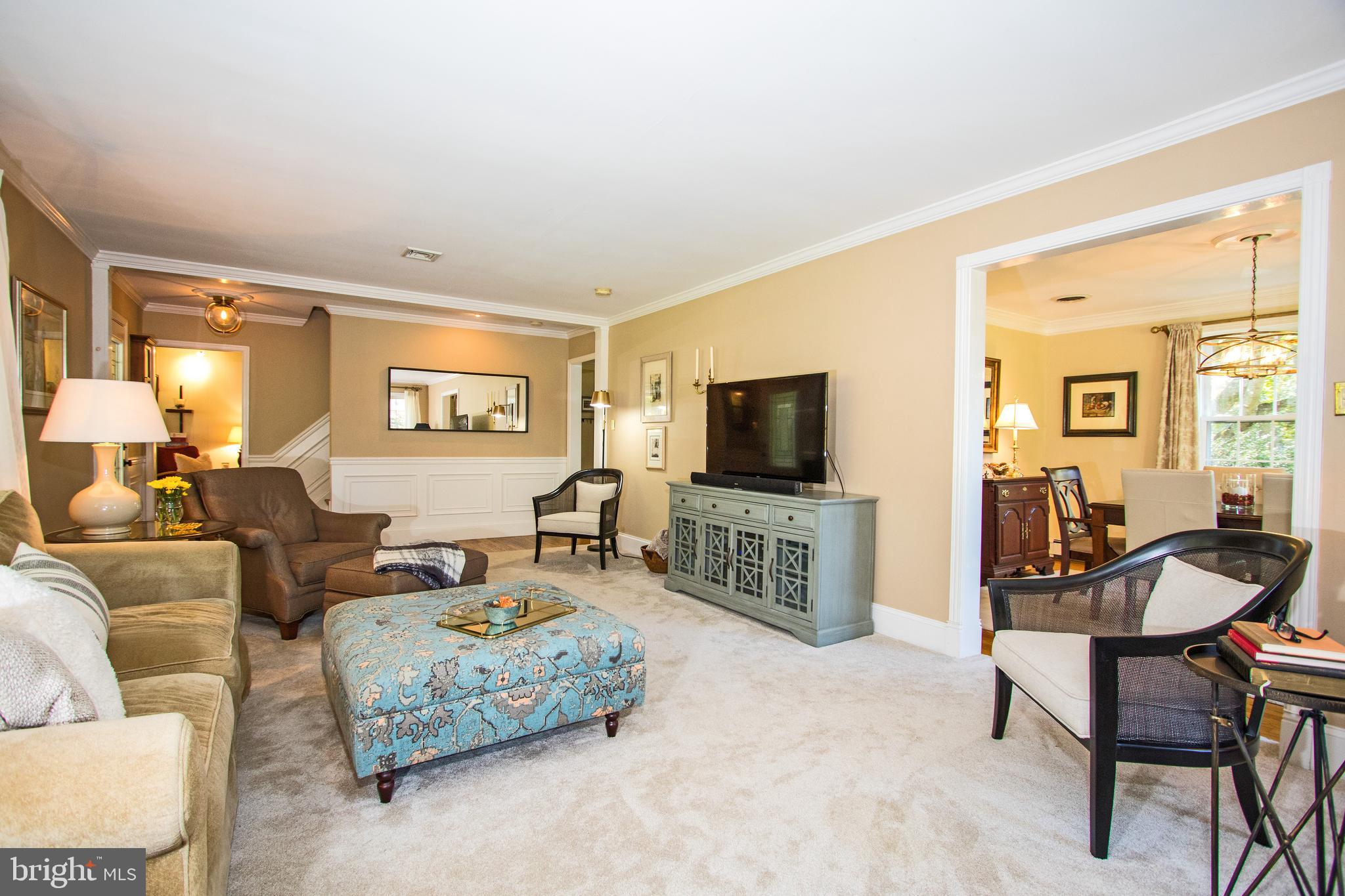 1340 South Ship Road West Chester, PA 19380 - Photo 11 of 50 Spacious living room