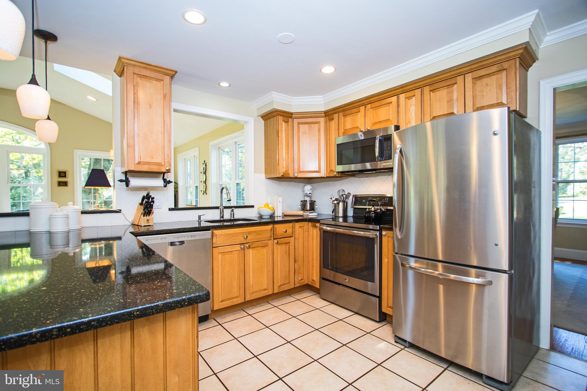 1340 South Ship Road West Chester, PA 19380 - Photo 19 of 50 Stainless Steel Appliances