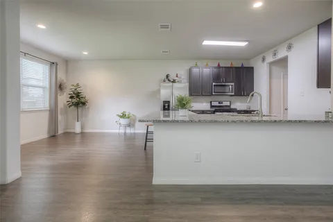 $239,900 | 13525 Brooklyn Mead Lane, Willis, TX 77378