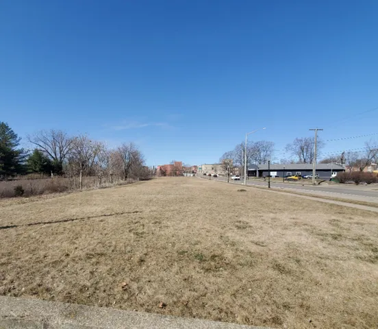 $52,000 | 203 South Main Street, Three Rivers, MI 49093