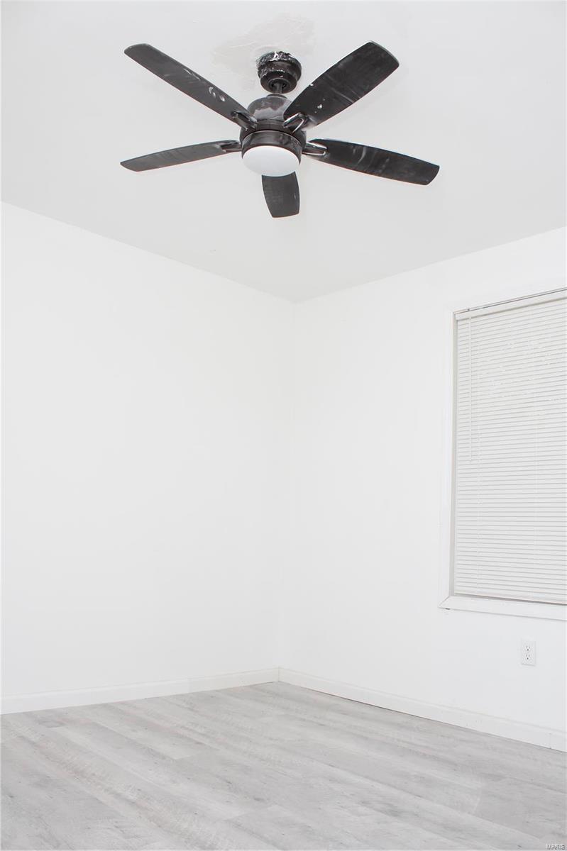 7482 Halpin Drive Ferguson, MO 63135 - Photo 6 of 11