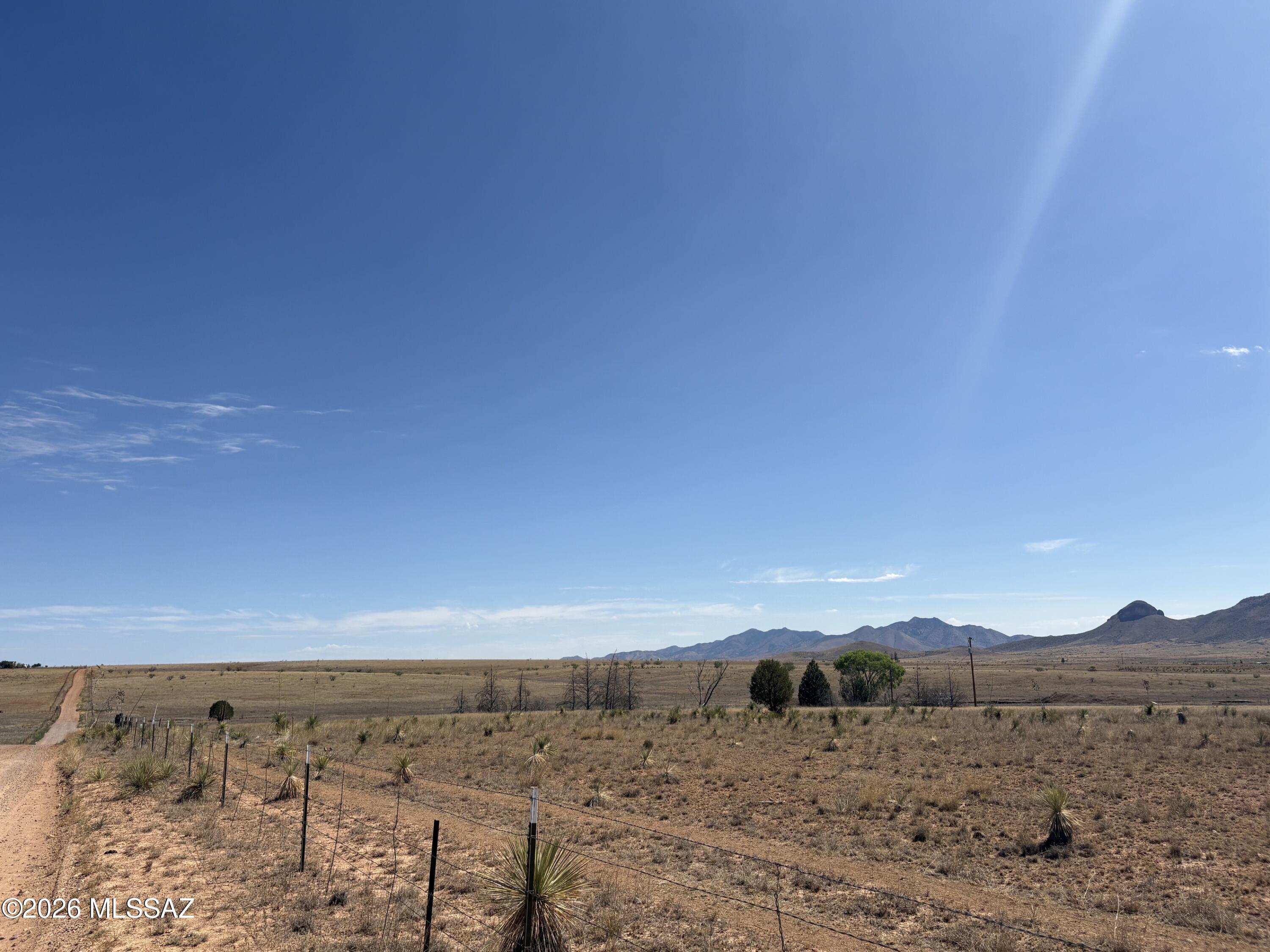 4 Lower Elgin Road Elgin, AZ 85611 - Photo 4 of 16