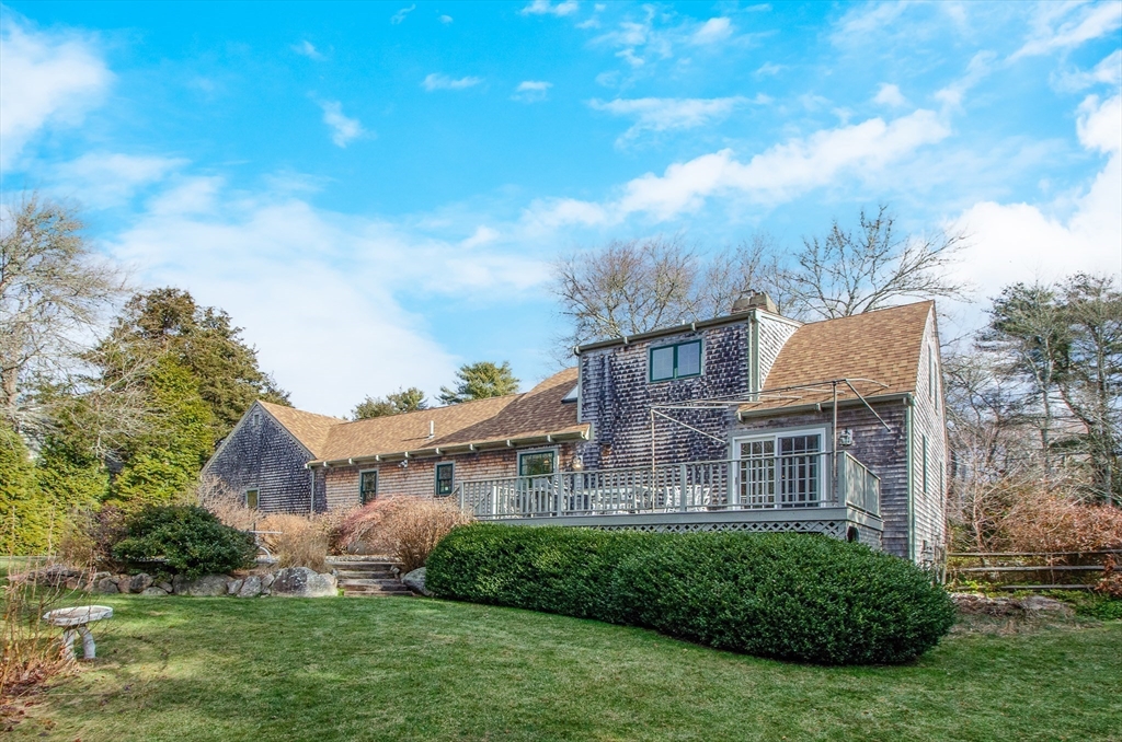 15 Hitching Post Road Mattapoisett, MA 02739 - Photo 6 of 33 Gallery Image 6