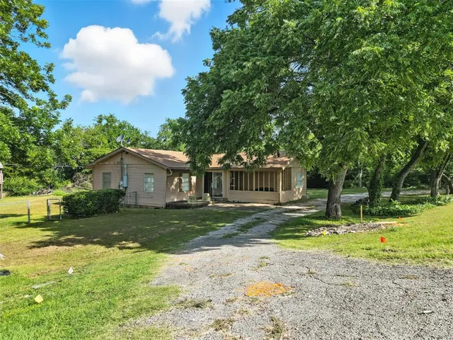 $299,000 | 3314 Ovilla Road, Ovilla, TX 75154