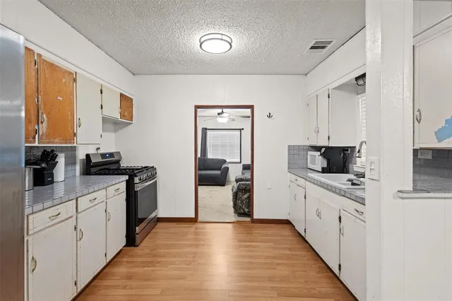 $299,000 | 3314 Ovilla Road, Ovilla, TX 75154