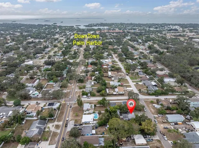 $349,900 | 1610 Indiana Avenue, Palm Harbor, FL 34683