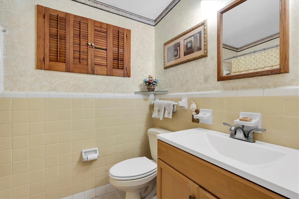 1610 Indiana Avenue Palm Harbor, FL 34683 - Photo 39 of 61