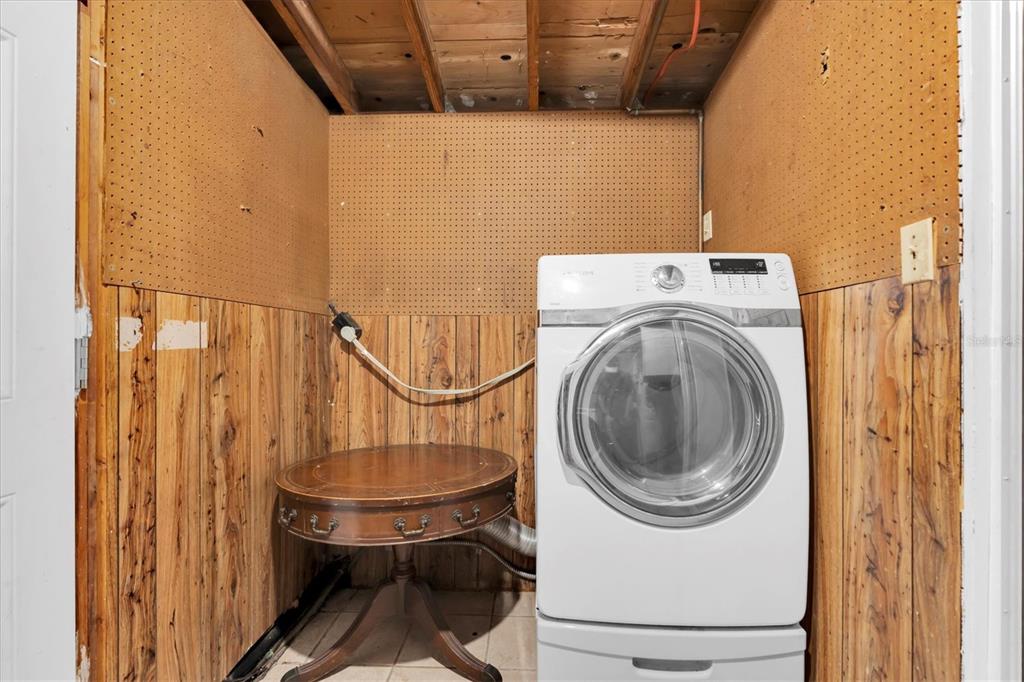 1610 Indiana Avenue Palm Harbor, FL 34683 - Photo 48 of 61