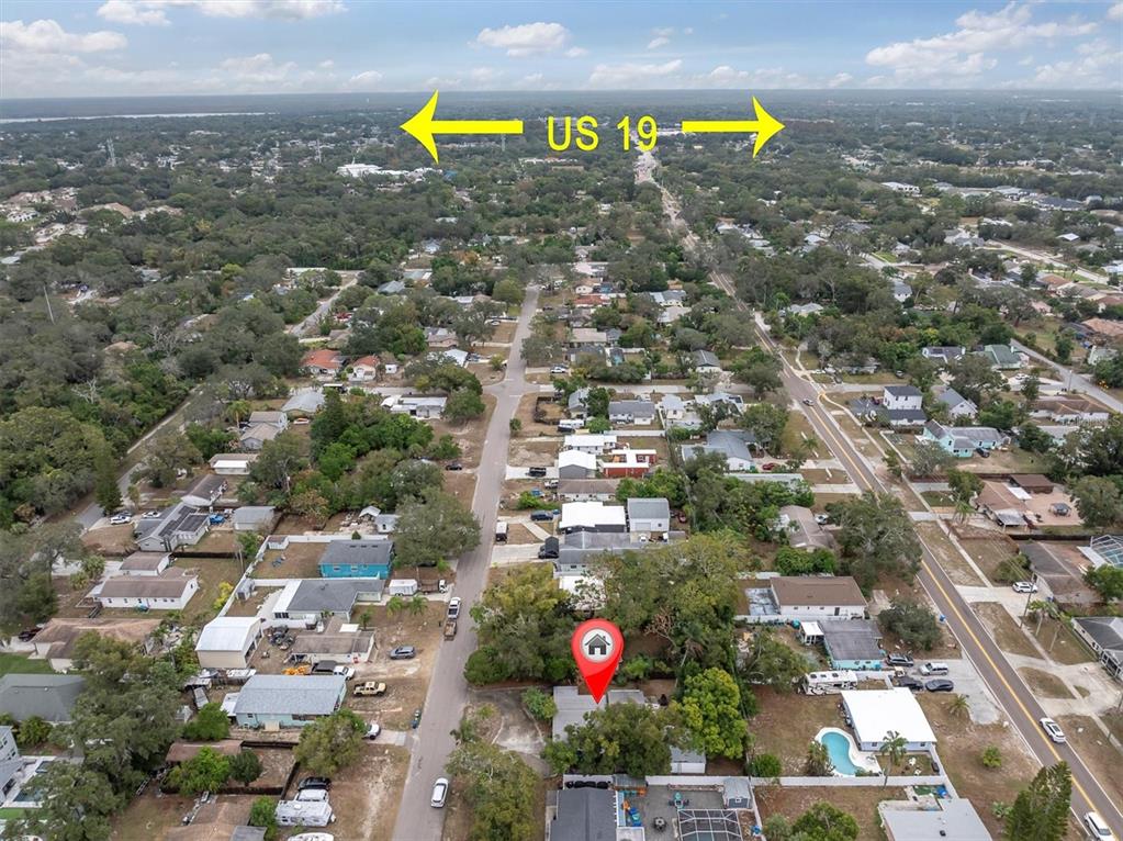 1610 Indiana Avenue Palm Harbor, FL 34683 - Photo 5 of 61