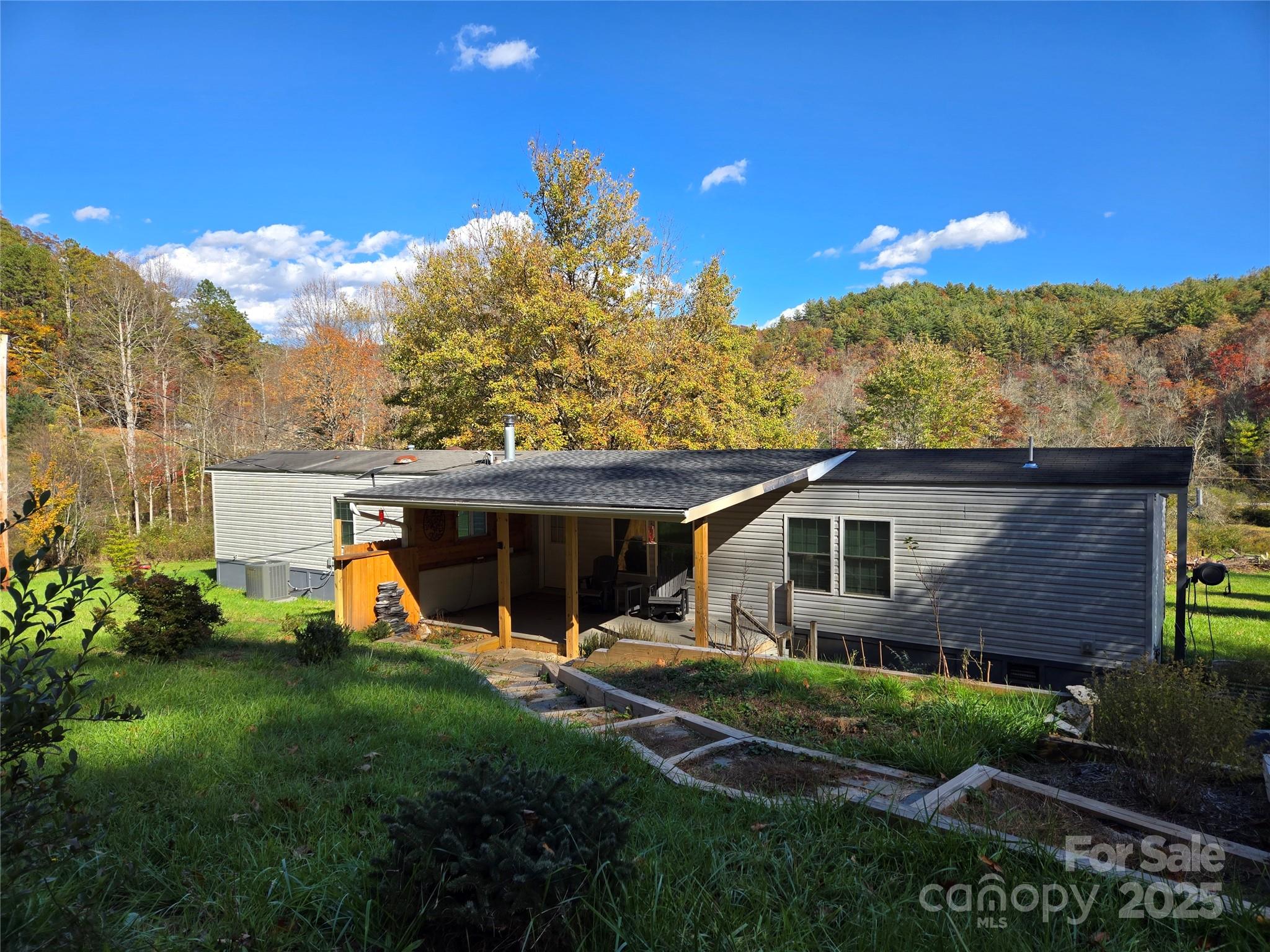 1111 Shoal Creek Road Balsam Grove, NC 28708 - Photo 3 of 8 Gallery Image 3