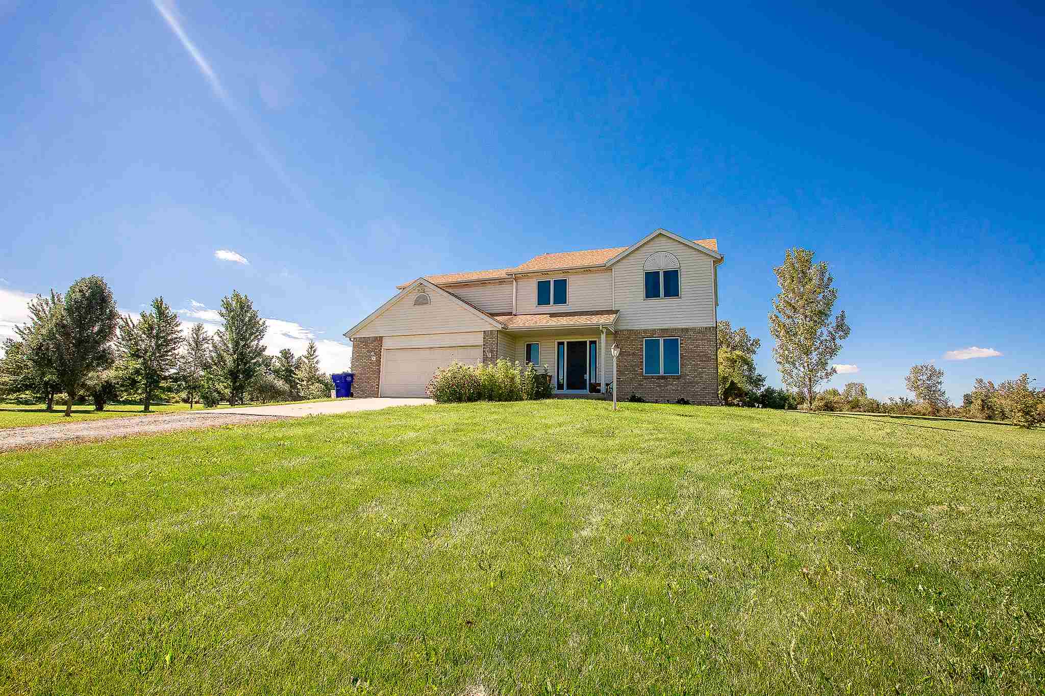15916 Feighner Road Roanoke, IN 46783 - Photo 1 of 36