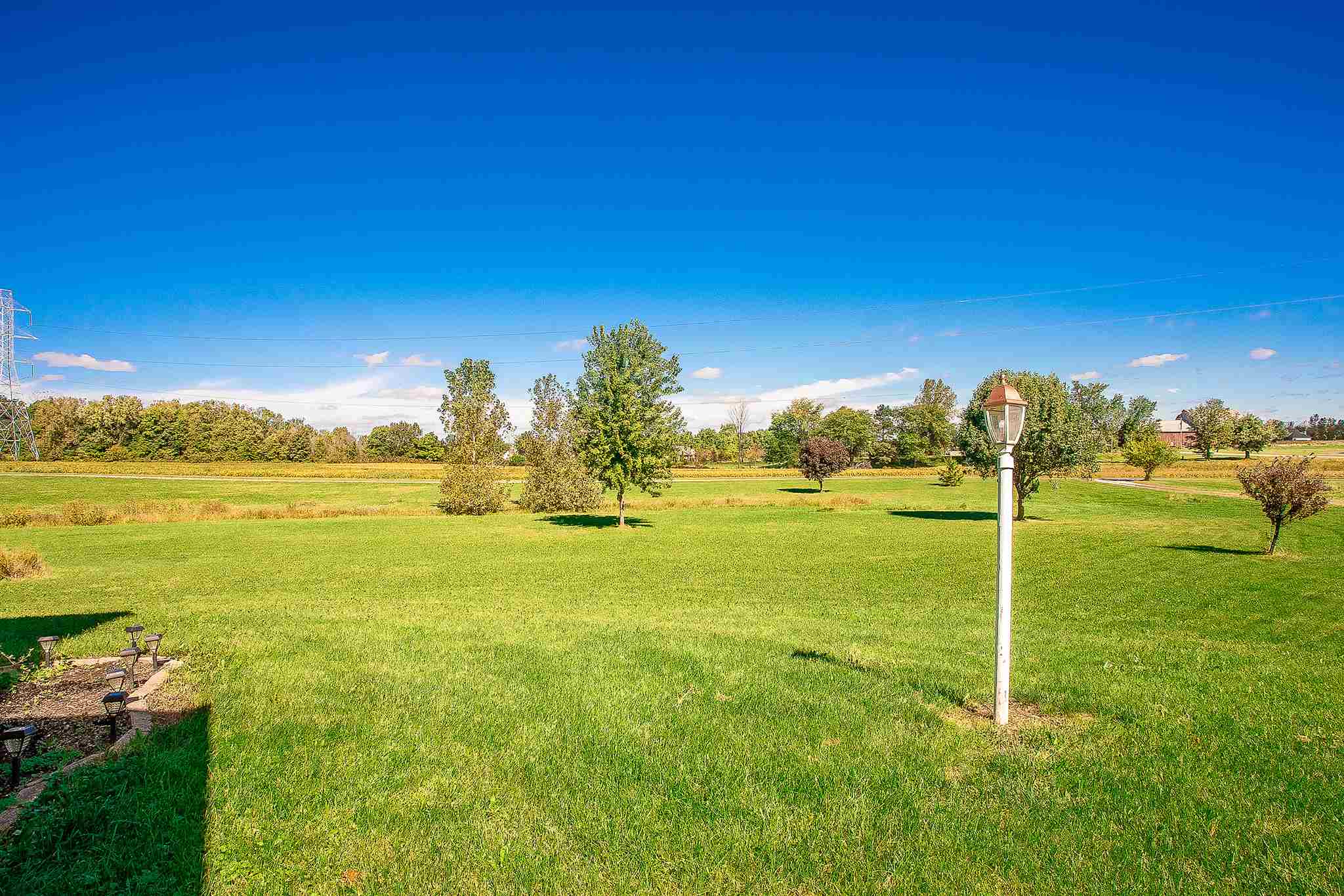 15916 Feighner Road Roanoke, IN 46783 - Photo 4 of 36