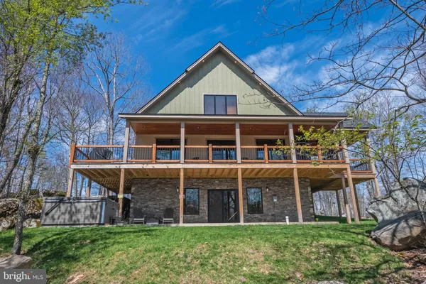 $995,000 | 94 Sandy View, Oakland, MD 21550