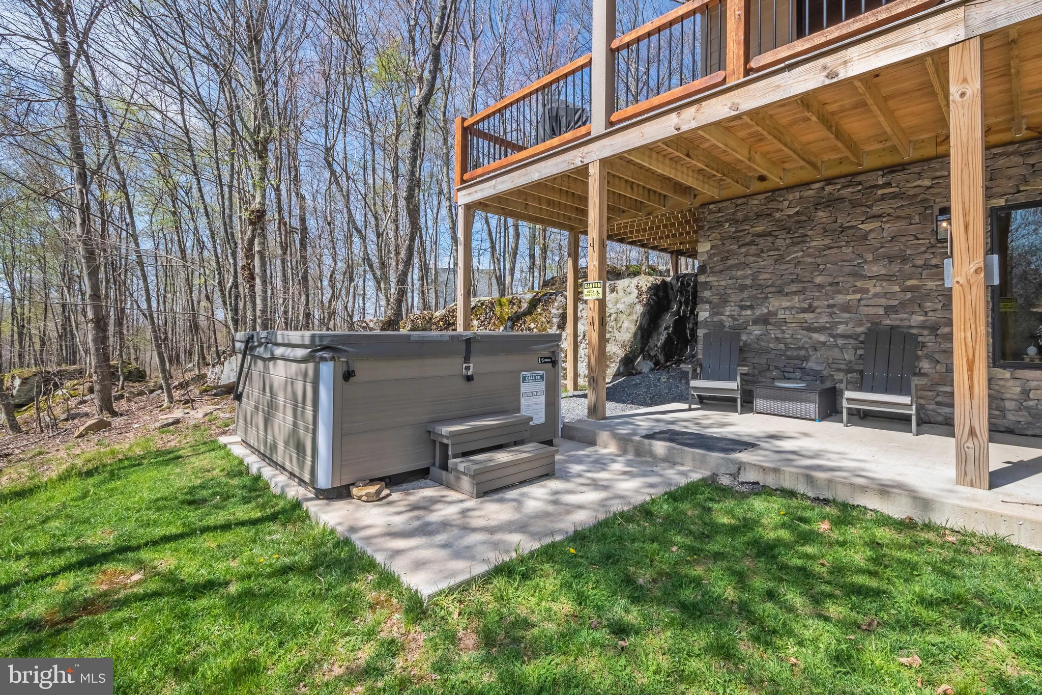 94 Sandy View Oakland, MD 21550 - Photo 5 of 6