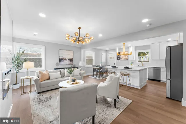 $649,900 | 6402 Pioneer Drive, Springfield, VA 22150