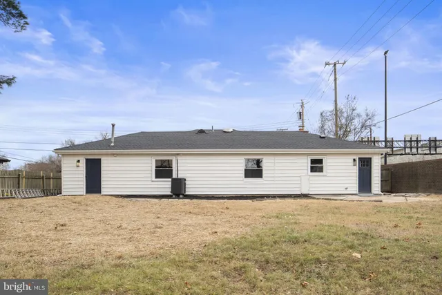 $649,900 | 6402 Pioneer Drive, Springfield, VA 22150