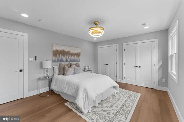 $649,900 | 6402 Pioneer Drive, Springfield, VA 22150