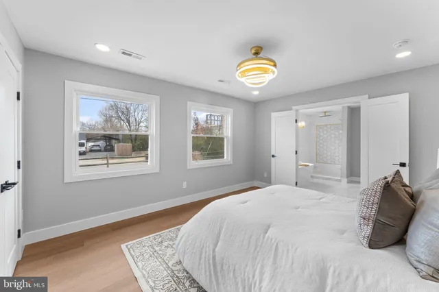 $649,900 | 6402 Pioneer Drive, Springfield, VA 22150