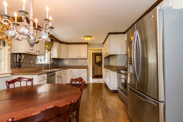 8 Great Rock Road Sherborn, MA 01770 - Photo 8 of 30 Gallery Image 8