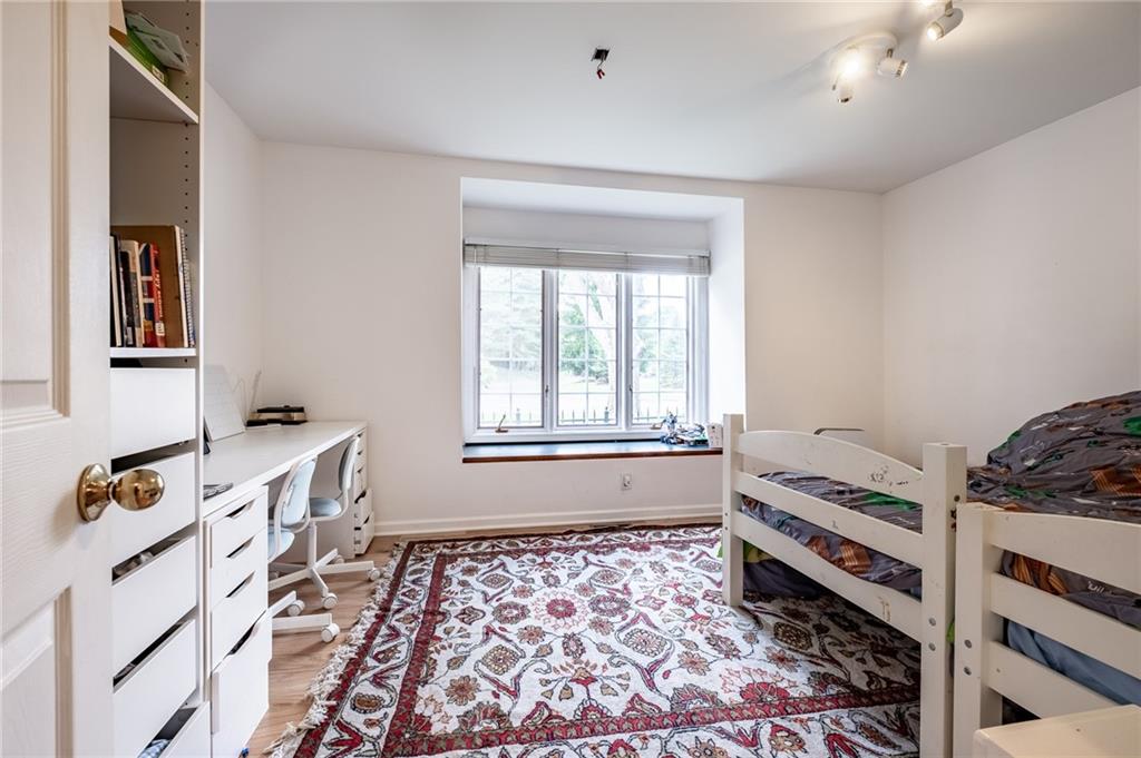 1001 Fontview Drive Columbus, IN 47201 - Photo 23 of 45