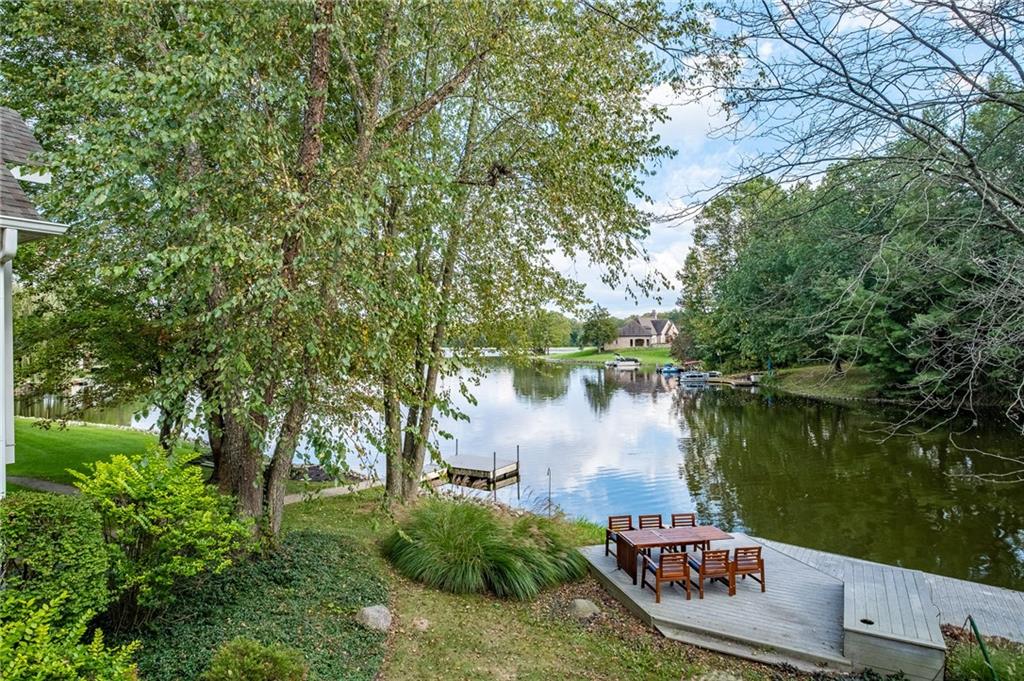 1001 Fontview Drive Columbus, IN 47201 - Photo 37 of 45