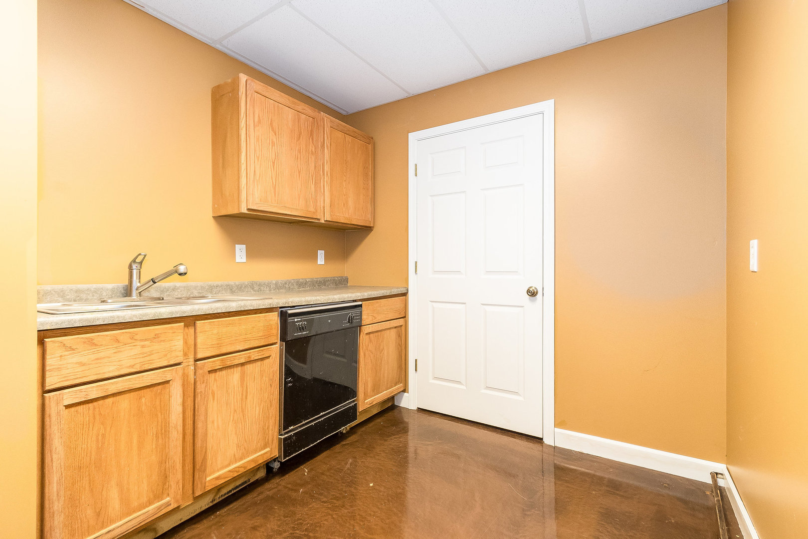 8775 East Highpoint Road Yorkville, IL 60560 - Photo 25 of 51 Gallery Image 25