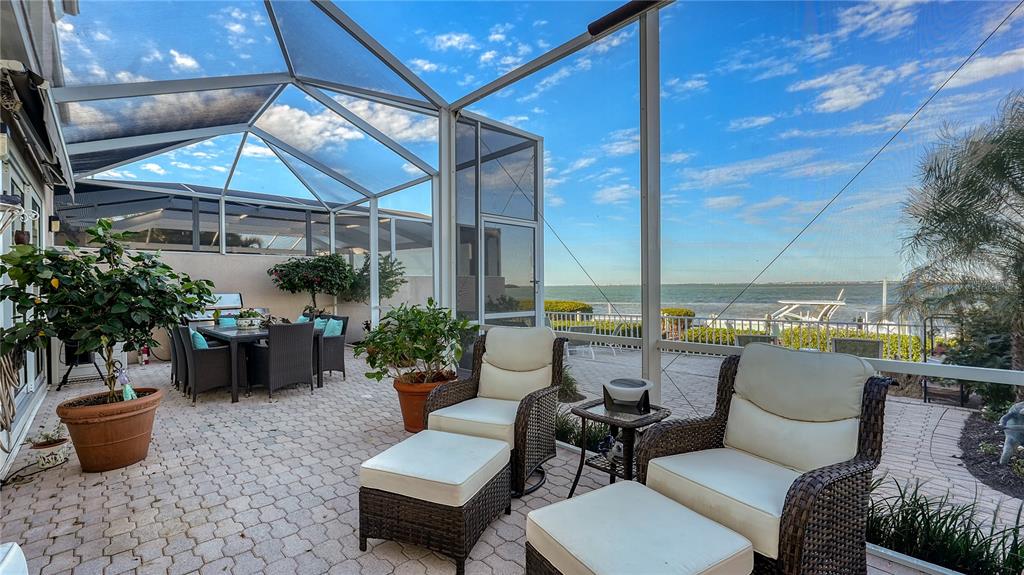 3530 Mistletoe Lane Longboat Key, FL 34228 - Photo 9 of 55 Gallery Image 9