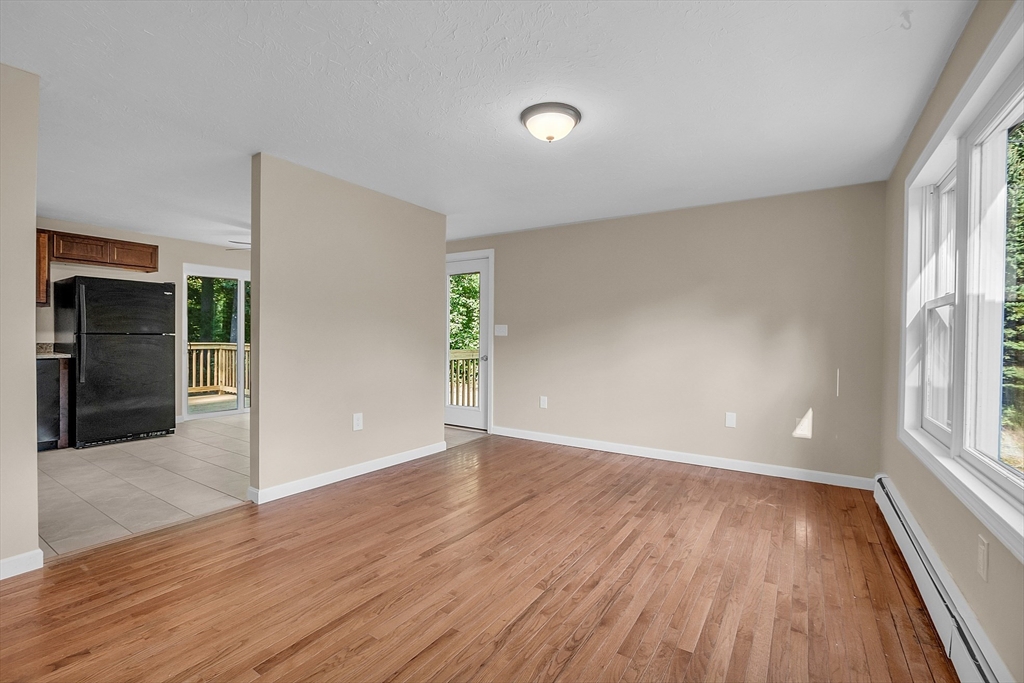 40 School House Road Phillipston, MA 01331 - Photo 13 of 29