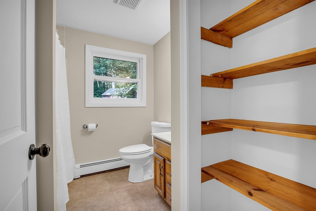 40 School House Road Phillipston, MA 01331 - Photo 14 of 29
