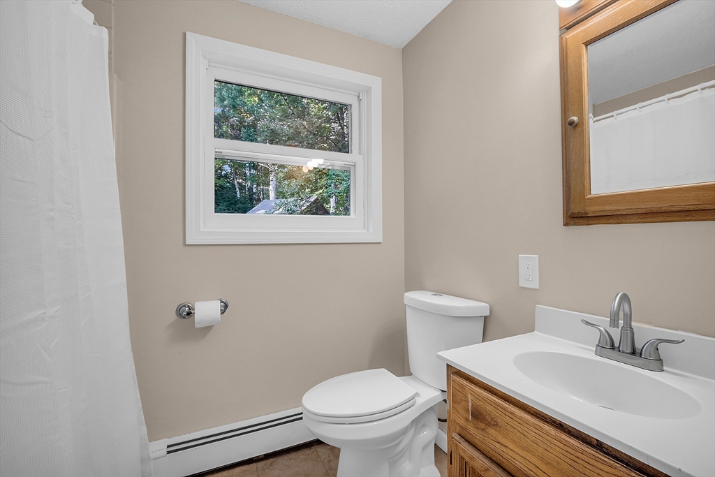 40 School House Road Phillipston, MA 01331 - Photo 15 of 29