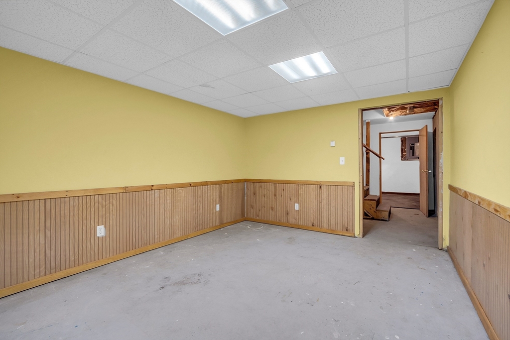 40 School House Road Phillipston, MA 01331 - Photo 27 of 29