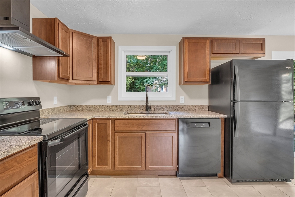 40 School House Road Phillipston, MA 01331 - Photo 8 of 29