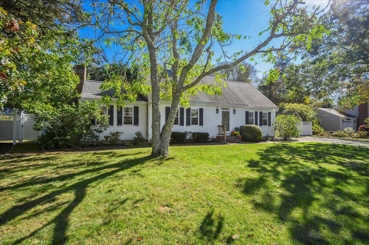 30 Manamock Road Chatham, MA 02633 - Photo 2 of 39 03-Front View