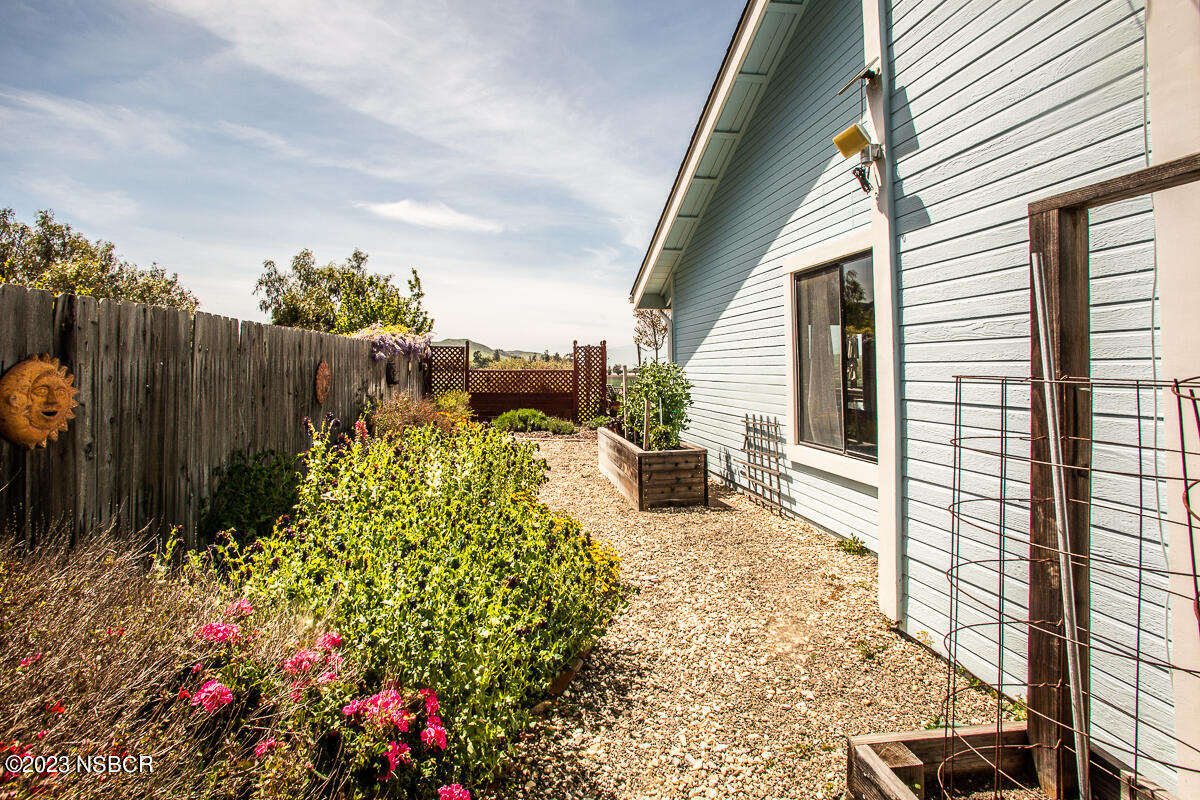 105 Main Street Los Alamos, CA 93440 - Photo 32 of 38 375C0227-3430-48A8-A12C-27077EE56D49