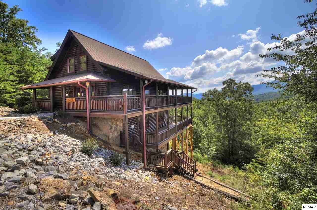 4306 Covered Wagon Road Sevierville, TN 37862 - Photo 2 of 36 Gallery Image 2