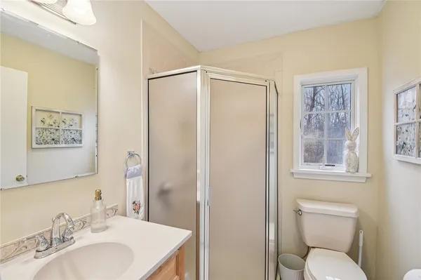 $269,900 | 76 Southern Hills Circle, Henrietta, NY 14467