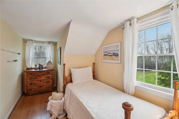 $269,900 | 76 Southern Hills Circle, Henrietta, NY 14467
