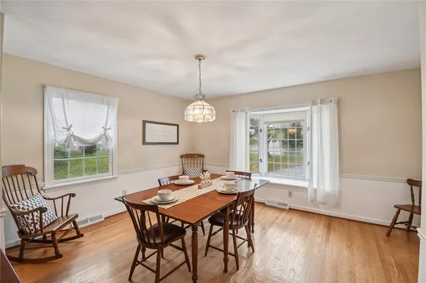 $269,900 | 76 Southern Hills Circle, Henrietta, NY 14467