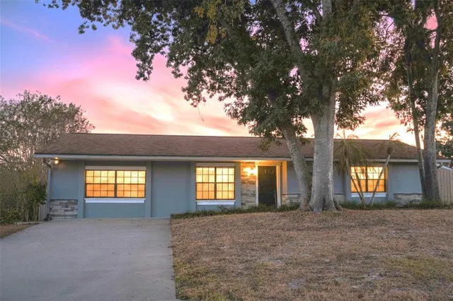 $398,000 | 11213 Creek View Drive, Riverview, FL 33569