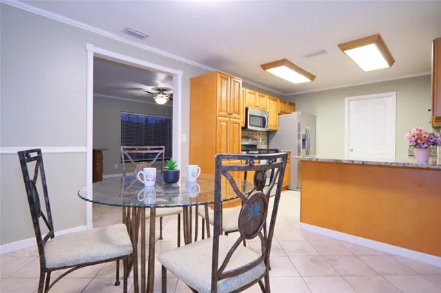 $398,000 | 11213 Creek View Drive, Riverview, FL 33569