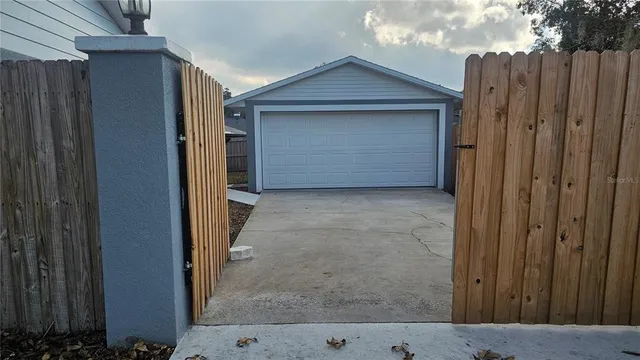 $398,000 | 11213 Creek View Drive, Riverview, FL 33569