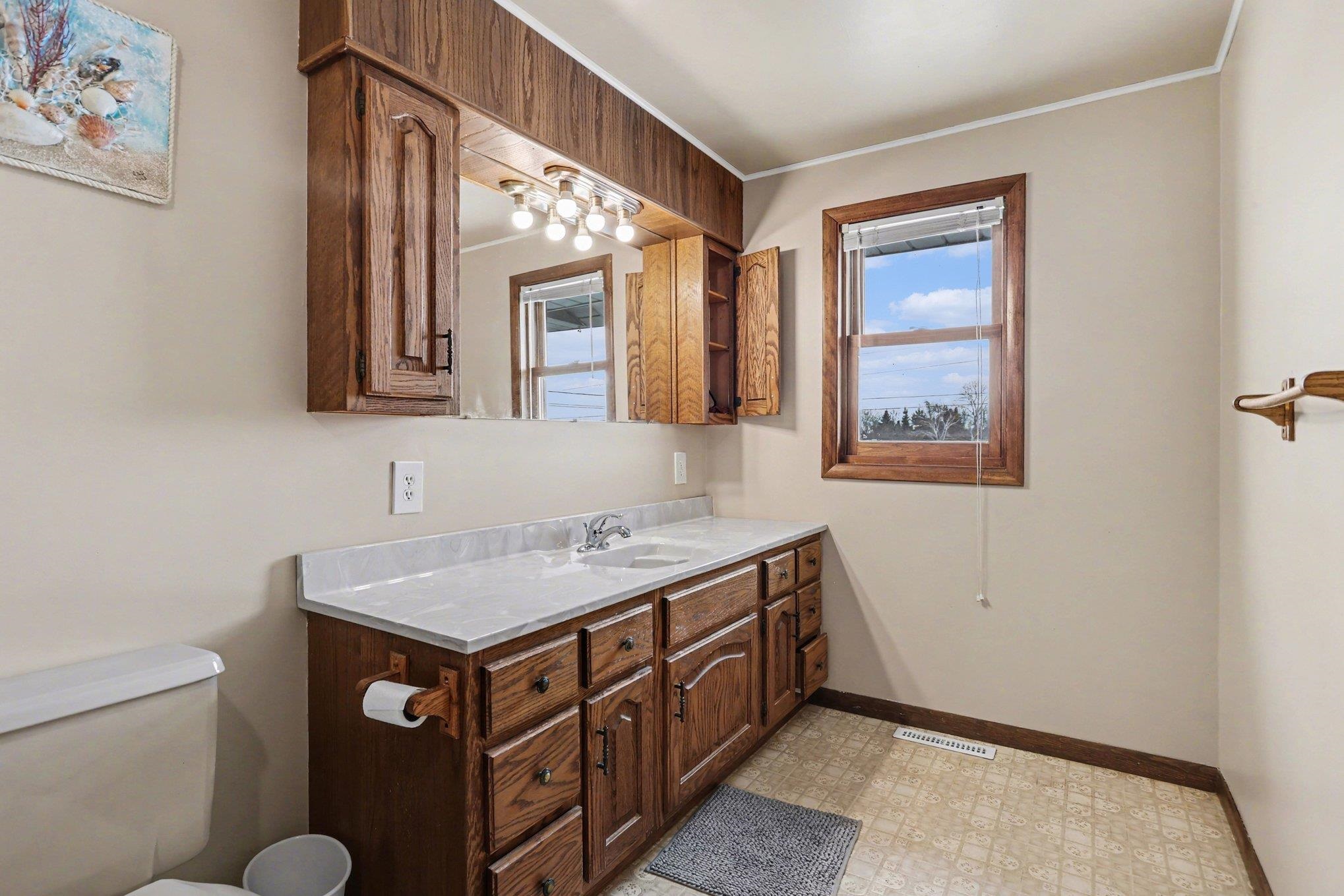 780 South Mackinaw Road Kawkawlin, MI 48631 - Photo 17 of 28