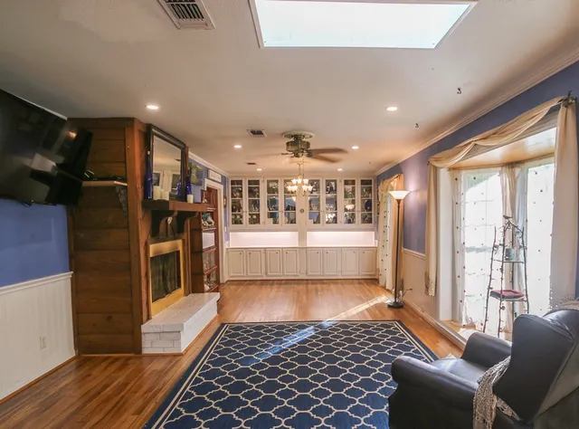 $247,000 | 1305 West Grove Avenue, Lufkin, TX 75904