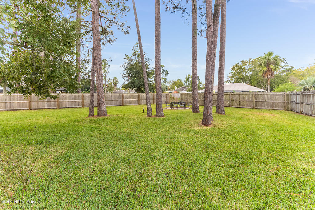 11012 Reading Road Jacksonville, FL 32257 - Photo 27 of 29 a view of a park with large trees