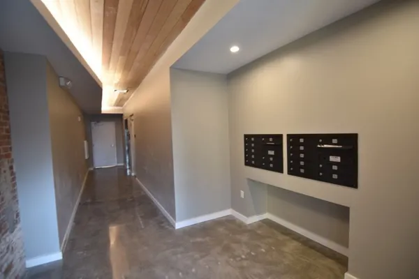 $2,550 | 120 Savin Hill Avenue, Unit 204, Boston, MA 02125